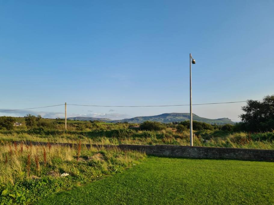 Bundoran Seaside Stays House - Wifi, Large Spacious Home Exterior photo