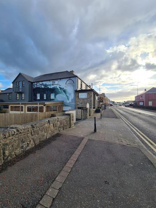 Bundoran Seaside Stays House - Wifi, Large Spacious Home Exterior photo